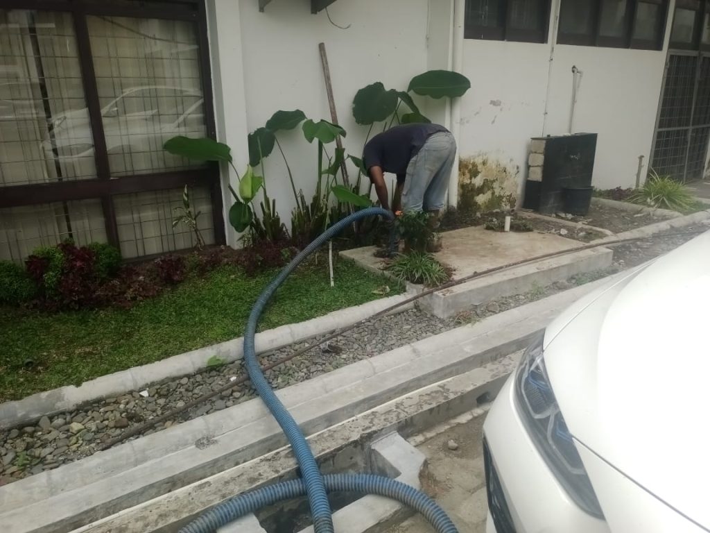 Perawatan Rutin untuk WC